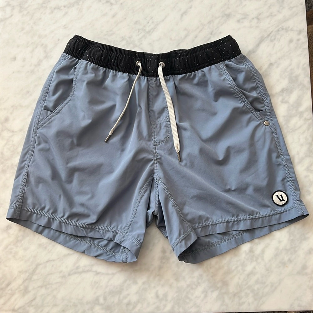 Vuori Kore Shorts 5” Linerless Athletic Shorts Size Small